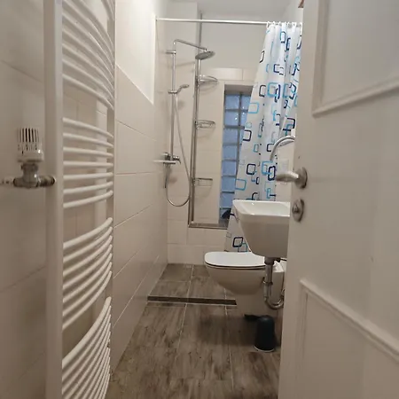 Apartmán Work And 8 Betten 4 Schlafzimmer 2 Duschen Mit Billiard Und Beamer Lüdenscheid