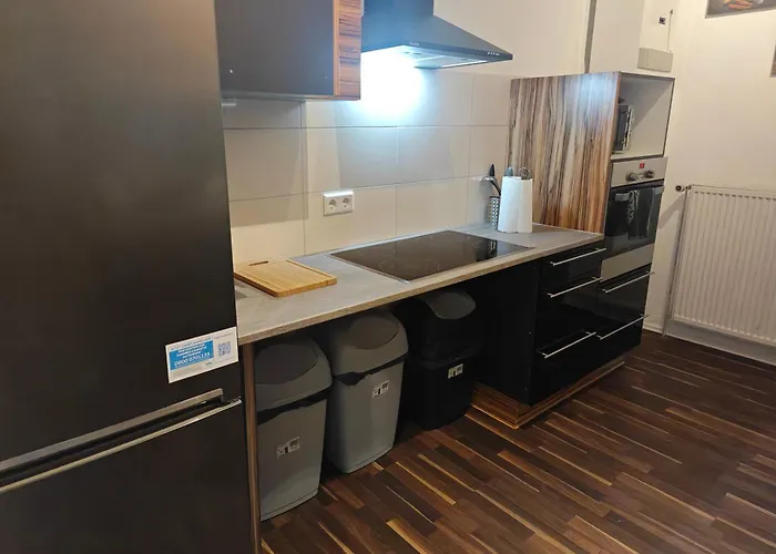 Lejlighed Work And 8 Betten 4 Schlafzimmer 2 Duschen Mit Billiard Und Beamer *