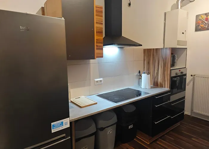 Work And 8 Betten 4 Schlafzimmer 2 Duschen Mit Billiard Und Beamer Lejlighed Lüdenscheid