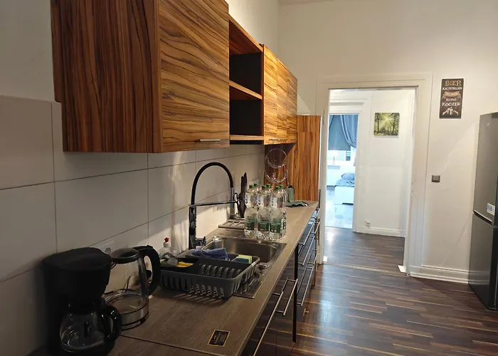 Work And 8 Betten 4 Schlafzimmer 2 Duschen Mit Billiard Und Beamer Lüdenscheid