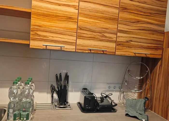 Lejlighed Work And 8 Betten 4 Schlafzimmer 2 Duschen Mit Billiard Und Beamer Lüdenscheid