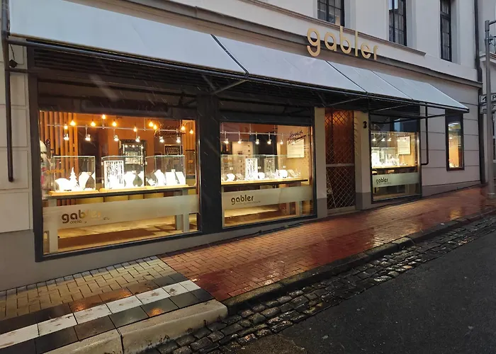 Work And 8 Betten 4 Schlafzimmer 2 Duschen Mit Billiard Und Beamer Lejlighed *